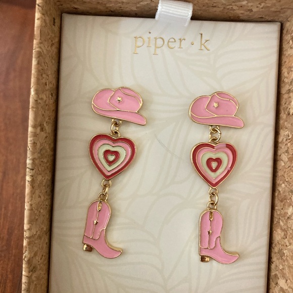Jewelry - 2 inch Cowboy earrings